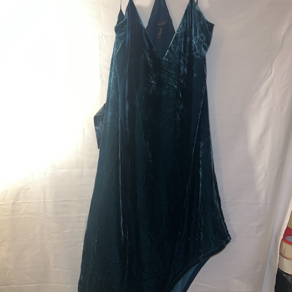 BCBGMaxAzria Deep Teal Velvet Apparel